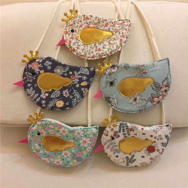 raged sheep cartoon girls coin purse vintage fresh simple floral cloth bird bag bags shoulder bag cute monederos para mujer, Red;black
raged sheep cartoon girls coin purse vintage fresh simple floral cloth bird bag bags shoulder bag cute monederos para mujer, Red;black