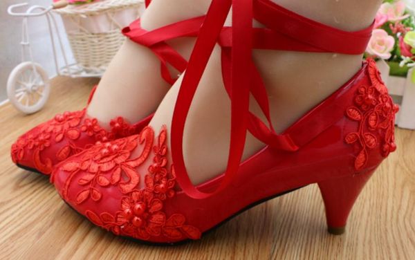 send bride wedding shoes lace low heels women shoes 2018 autumn new style shoes heel 3cm ,4.5cm, Black
send bride wedding shoes lace low heels women shoes 2018 autumn new style shoes heel 3cm ,4.5cm, Black
