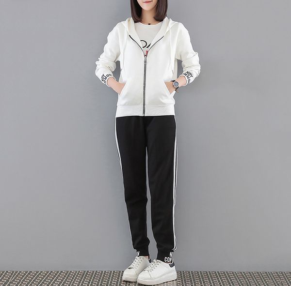 2018 autumn tracksuit women zipper hooded two piece sets casual sporting suit women sets, Gray
2018 autumn tracksuit women zipper hooded two piece sets casual sporting suit women sets, Gray