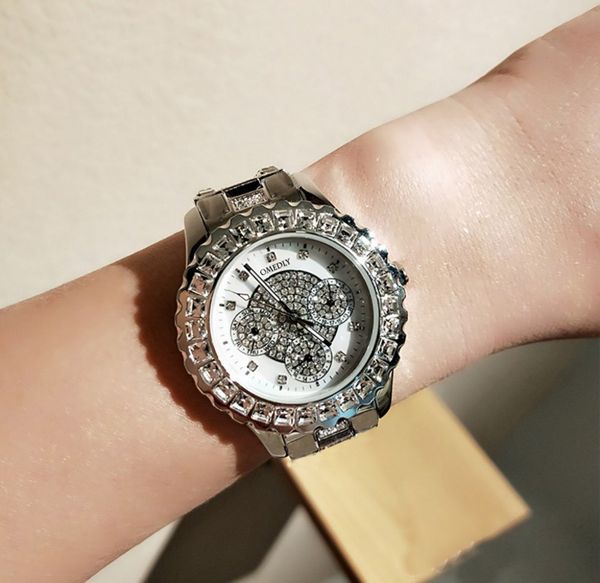 genuine high-grade silver three-eyed rhinestone watch steel belt full diamond female watch square diamond star quartz, Slivery;brown
genuine high-grade silver three-eyed rhinestone watch steel belt full diamond female watch square diamond star quartz, Slivery;brown