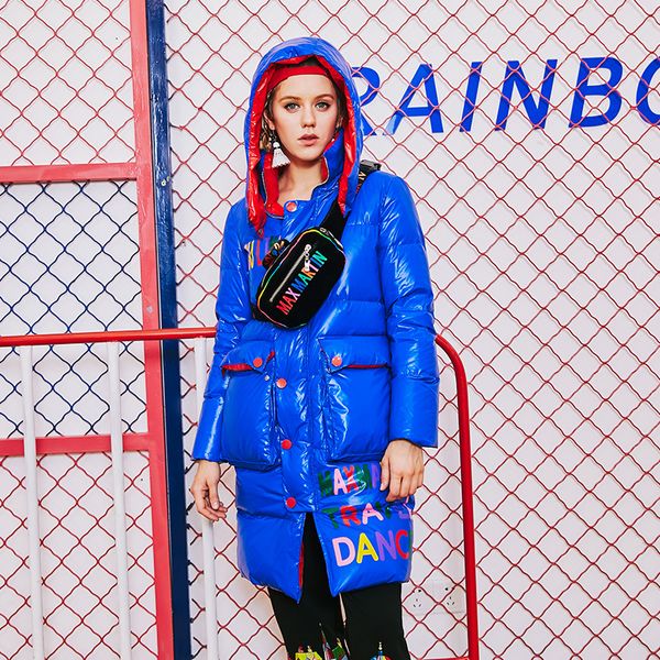 women 2018 winter new blue down jacket lady casual long sleeve hooded parka fashion letter print bright surface loose coat z933, Black
women 2018 winter new blue down jacket lady casual long sleeve hooded parka fashion letter print bright surface loose coat z933, Black
