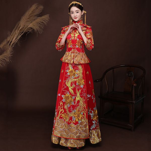 ancient marriage costume the bride clothing gown traditional chinese wedding dress women cheongsam embroidery phoenix red qipao
ancient marriage costume the bride clothing gown traditional chinese wedding dress women cheongsam embroidery phoenix red qipao