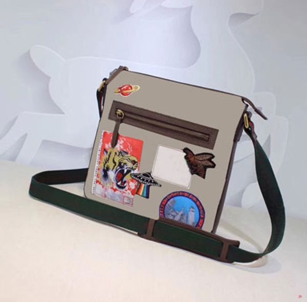 district pm new 3 color famous brand classic designer fashion men messenger bags cross body bag school bookbag shoulder bag
district pm new 3 color famous brand classic designer fashion men messenger bags cross body bag school bookbag shoulder bag