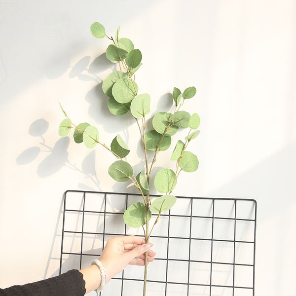 3pcs/lot artificial plants eucalyptus leaves branches 89cm silk artificial greenery for weddings decoration fake eucalyptus
3pcs/lot artificial plants eucalyptus leaves branches 89cm silk artificial greenery for weddings decoration fake eucalyptus