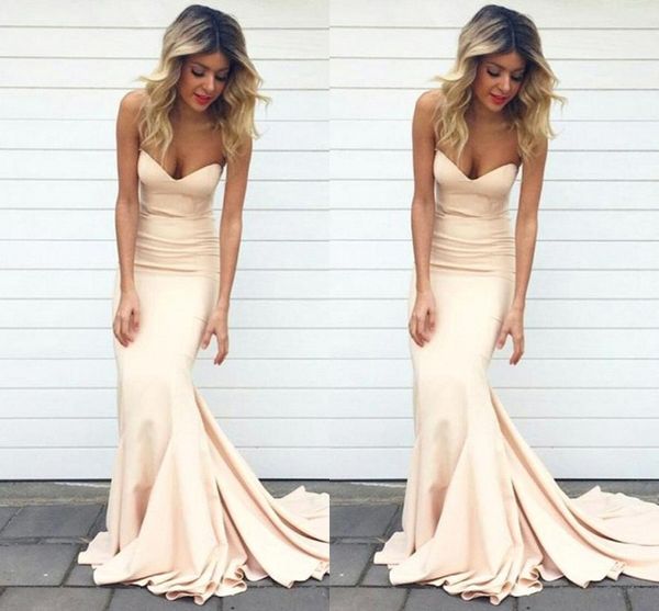 2018 simple mermaid prom evening dresses sweetheart backless floor length formal prom dresses evening gowns yousef aljasm, Black;red
2018 simple mermaid prom evening dresses sweetheart backless floor length formal prom dresses evening gowns yousef aljasm, Black;red