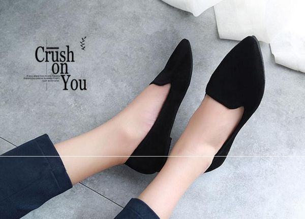 send 2018 spring and autumn season small size and big size flat bottom woman single shoes, Black
send 2018 spring and autumn season small size and big size flat bottom woman single shoes, Black
