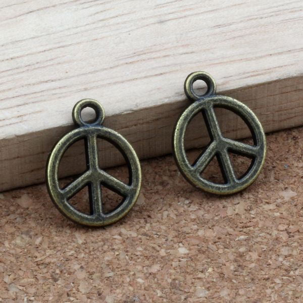 antique bronze peace charm pendants 200pcs/ lots 12.5x16.5 mm alloy jewelry diy fit bracelets necklace earrings a-330, Bronze;silver
antique bronze peace charm pendants 200pcs/ lots 12.5x16.5 mm alloy jewelry diy fit bracelets necklace earrings a-330, Bronze;silver
