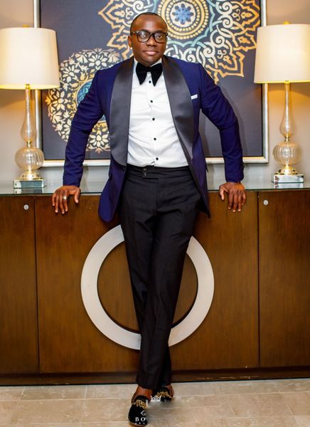 new arrival one button dark navy groom tuxedos black lapel groomsmen man suits mens wedding suits (jacket+pants+bow tie), Black;gray
new arrival one button dark navy groom tuxedos black lapel groomsmen man suits mens wedding suits (jacket+pants+bow tie), Black;gray