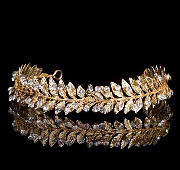silver plated diamond accessories, bridal crown, bride headwear, bridal headwear
silver plated diamond accessories, bridal crown, bride headwear, bridal headwear