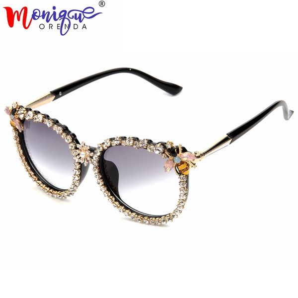 2018 polarized sunglasses women luxury bee rhinestone sunglasses men big designer black shades for women female uv400, White;black
2018 polarized sunglasses women luxury bee rhinestone sunglasses men big designer black shades for women female uv400, White;black