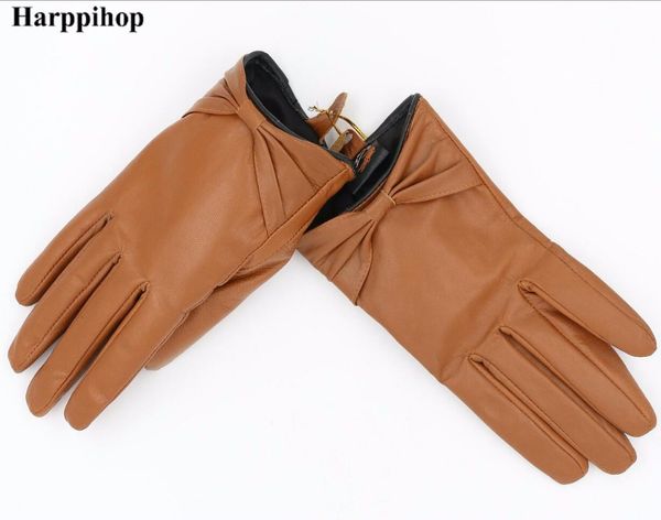 2017 leather gloves female winter fashionable korean version of the elegant bowknot sheepskin gloves thin section, Blue;gray
2017 leather gloves female winter fashionable korean version of the elegant bowknot sheepskin gloves thin section, Blue;gray