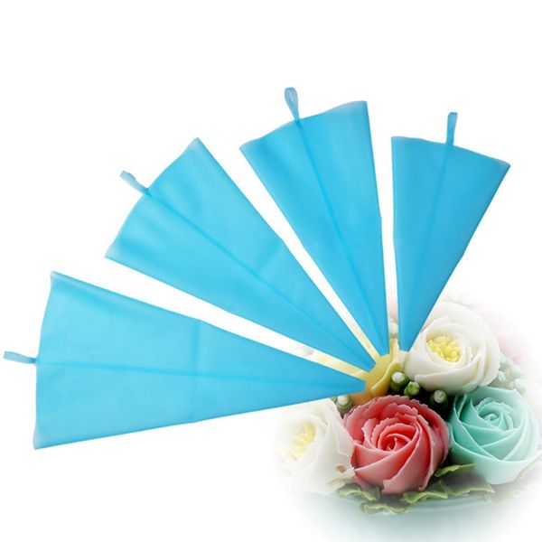 4pcs/set reusable confectionery silicone icing piping cream pastry bag squeeze nozzle cake decorating baking decorating tools
4pcs/set reusable confectionery silicone icing piping cream pastry bag squeeze nozzle cake decorating baking decorating tools