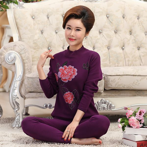 l-4xl plus size middle-aged winter women clothes turtleneck cotton women's thermal underwear set thick velvet warm long johns, Black;red
l-4xl plus size middle-aged winter women clothes turtleneck cotton women's thermal underwear set thick velvet warm long johns, Black;red