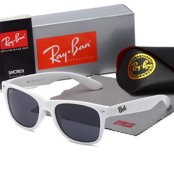 brand designer gold frame glass lens pilot fashion sunglasses for men and women vintage sport wetegrs sun glasses with case box, Blue;gray
brand designer gold frame glass lens pilot fashion sunglasses for men and women vintage sport wetegrs sun glasses with case box, Blue;gray