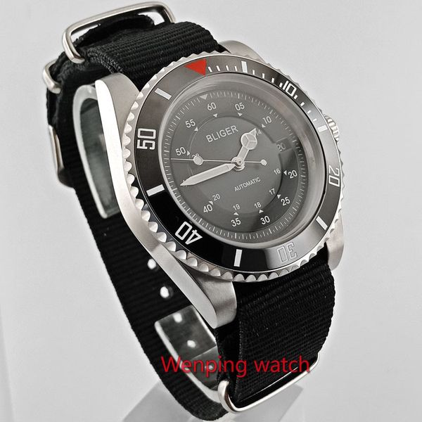 40mm bliger men's watch date magnifier luminous saphire glass ceramic bezel automatic movement watch men w2637, Slivery;brown
40mm bliger men's watch date magnifier luminous saphire glass ceramic bezel automatic movement watch men w2637, Slivery;brown
