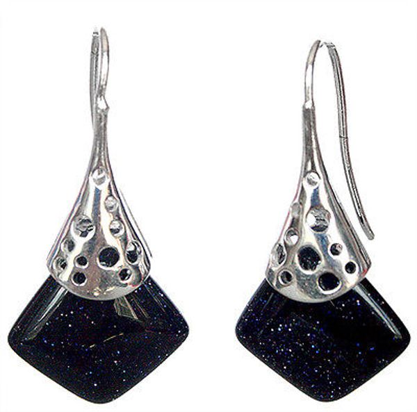 lady's unique 925 silver natural blue sandstone designed earrings 11/2, Golden;silver
lady's unique 925 silver natural blue sandstone designed earrings 11/2, Golden;silver