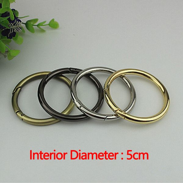 30 pcs/ lot diy 50mm gold, silver, gun black, bronze carabiner round push gate open snap hooks large o rings clip trigger clasps
30 pcs/ lot diy 50mm gold, silver, gun black, bronze carabiner round push gate open snap hooks large o rings clip trigger clasps