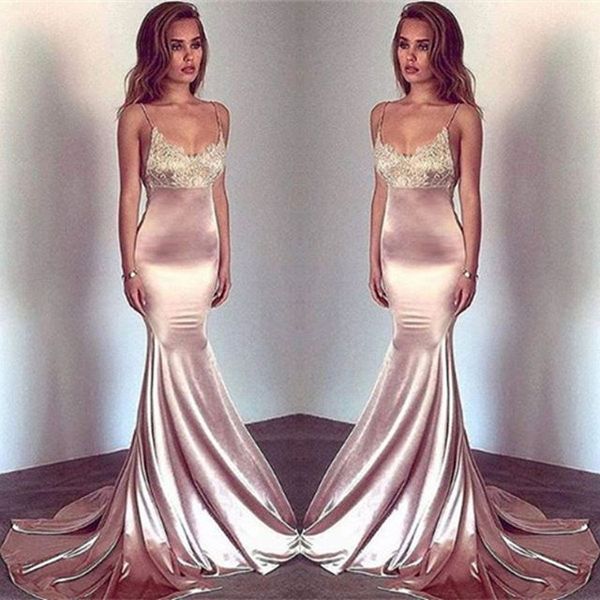 spaghetti v-neck formal gowns prom dress lace applique mermaid style taffeta backless evening gowns party dress long 2019 plus size, Black
spaghetti v-neck formal gowns prom dress lace applique mermaid style taffeta backless evening gowns party dress long 2019 plus size, Black
