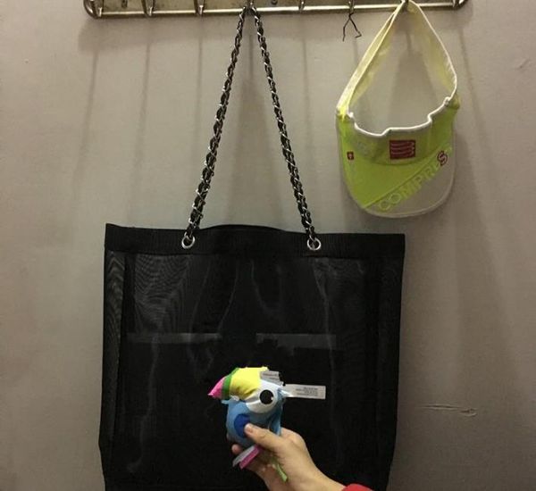 New Classic white logo shopping mesh chain Bag luxury pattern Travel Bag Women Wash Bag Cosmetic Makeup Storagebag