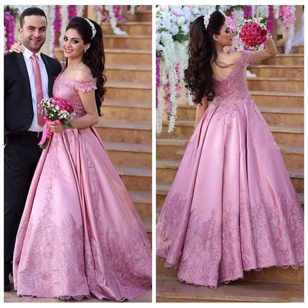 2019 off shoulder lace appliques a-line prom dresses sweep train special occasion party gowns customized long vestidos de festa, Black
2019 off shoulder lace appliques a-line prom dresses sweep train special occasion party gowns customized long vestidos de festa, Black