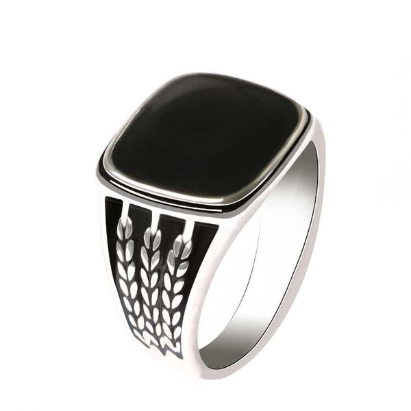 men ring vintage alloy plated antique silver rflower black resin retro rings for man male ancient jewelry wholesale, Golden;silver
men ring vintage alloy plated antique silver rflower black resin retro rings for man male ancient jewelry wholesale, Golden;silver