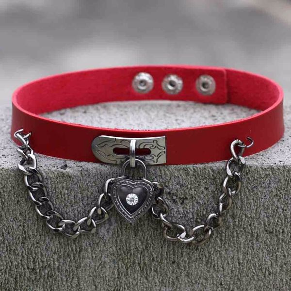 pu leather choker heart accessories 2017 cool vintage necklace women handmade choker necklace goth jewelry gift, Golden;silver
pu leather choker heart accessories 2017 cool vintage necklace women handmade choker necklace goth jewelry gift, Golden;silver
