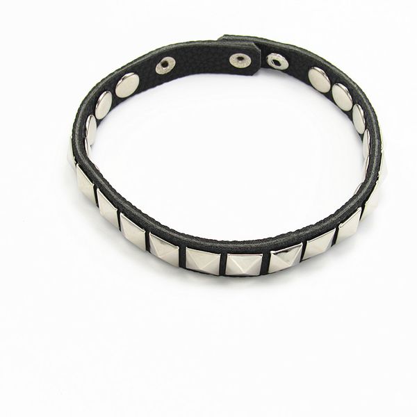 2018 новый классический рок-группа QUEENBracelet Фредди Меркурий браслет заклепки кожаны
2018 новый классический рок-группа QUEENBracelet Фредди Меркурий браслет заклепки кожаны