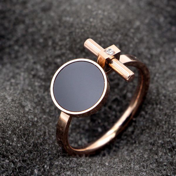2018 fashion crystal love black round pole t rings women rose gold color stainless steel elegant party wedding rings, Golden;silver
2018 fashion crystal love black round pole t rings women rose gold color stainless steel elegant party wedding rings, Golden;silver