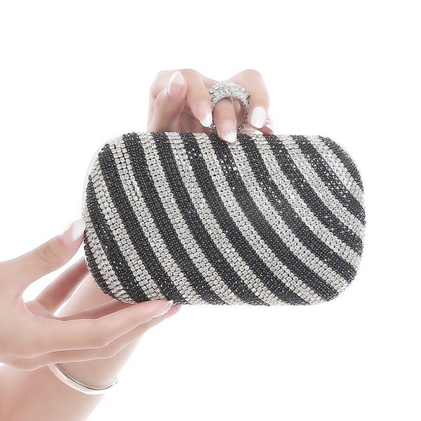 rhinstone wedding party purse fashion crystal women evening bag diamond handbag metal chain shoulder wallet xst-b0165
rhinstone wedding party purse fashion crystal women evening bag diamond handbag metal chain shoulder wallet xst-b0165