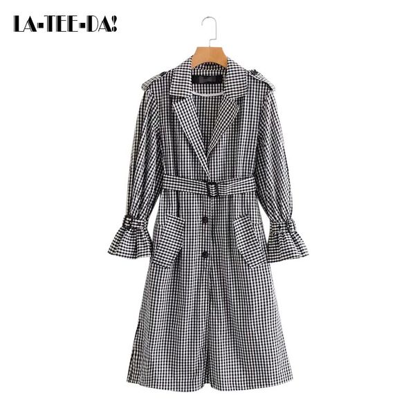 ltd1198250 2018 new plaid trench women single breasted buttons coat lady long belt sleeves patchwork pockets thin vestidos, Tan;black
ltd1198250 2018 new plaid trench women single breasted buttons coat lady long belt sleeves patchwork pockets thin vestidos, Tan;black