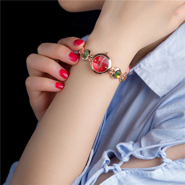 2018 watch women gold vintage clock women bracelet watch ladies female stainless steel rhinestones jewelry, Slivery;brown
2018 watch women gold vintage clock women bracelet watch ladies female stainless steel rhinestones jewelry, Slivery;brown