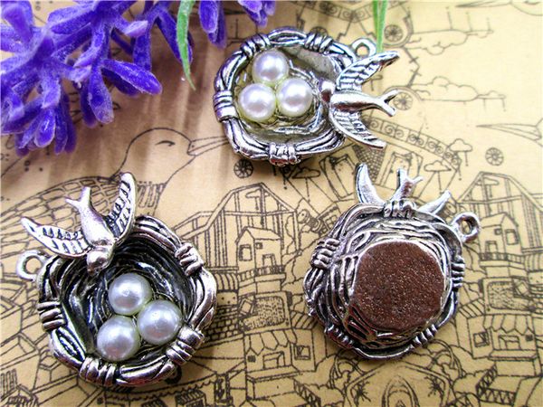 15pcs--bird nest charms, silver tone with 3 pearl like beads simply stunning,bird nest pendants 24x23mm, Bronze;silver
15pcs--bird nest charms, silver tone with 3 pearl like beads simply stunning,bird nest pendants 24x23mm, Bronze;silver