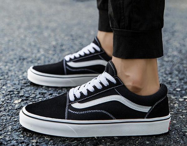 2019 new fashion spring and autumn men women shoes lace-up casual shoes good quality flats ing, Black
2019 new fashion spring and autumn men women shoes lace-up casual shoes good quality flats ing, Black