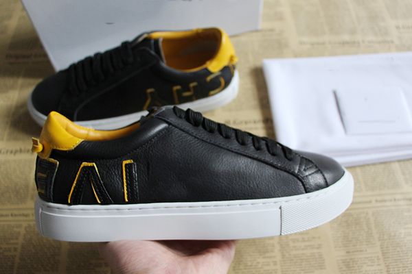 Fa hion luxury low leather neaker man de igner hoe real leather 3 color rubber ole brand ca ual di count women hoe on ale
Fa hion luxury low leather neaker man de igner hoe real leather 3 color rubber ole brand ca ual di count women hoe on ale