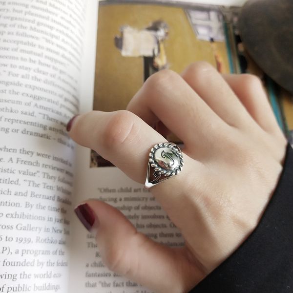 louleur стерлингового серебра 925 письмо j старинные кольца серебряные личности простой дикий письмо открытые кольца для женщин ювелирные из, Golden;silver
louleur стерлингового серебра 925 письмо j старинные кольца серебряные личности простой дикий письмо открытые кольца для женщин ювелирные из, Golden;silver