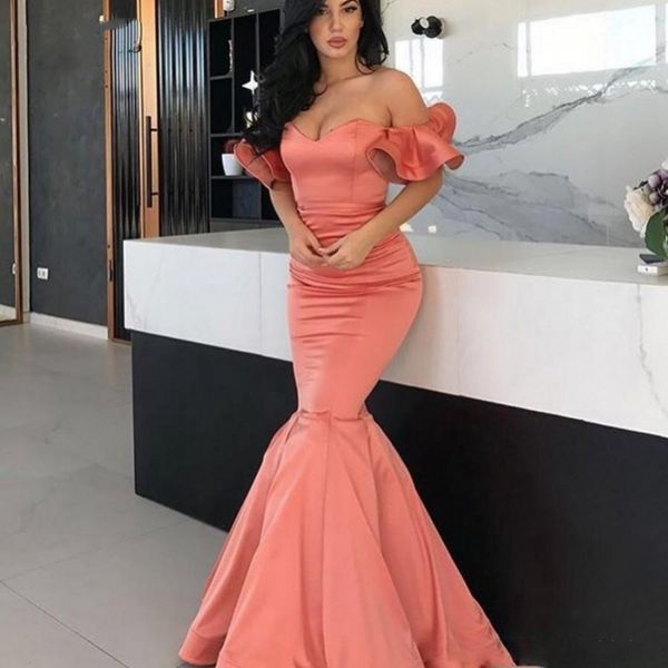 gorgeous satin off shoulder prom dresses mermaid ruffles sleeve evening gowns south african floor length cocktail party dress, Black
gorgeous satin off shoulder prom dresses mermaid ruffles sleeve evening gowns south african floor length cocktail party dress, Black