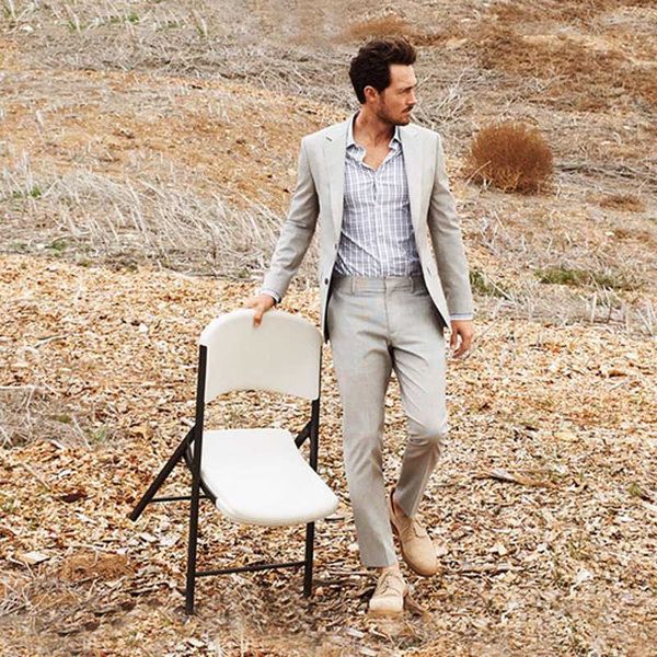 custom made formal gray men suits for business slim fit groom tuxedos gentle men blazers handsome groomsmen suit 2 pieces jacket+pants, Black;gray
custom made formal gray men suits for business slim fit groom tuxedos gentle men blazers handsome groomsmen suit 2 pieces jacket+pants, Black;gray