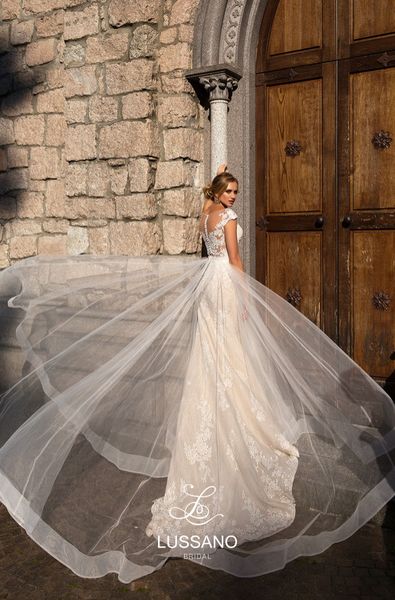 lussano mermaid wedding dresses with detachable train scoop neck lace appliqued cap sleeves bridal gowns wedding dress custom made, White
lussano mermaid wedding dresses with detachable train scoop neck lace appliqued cap sleeves bridal gowns wedding dress custom made, White