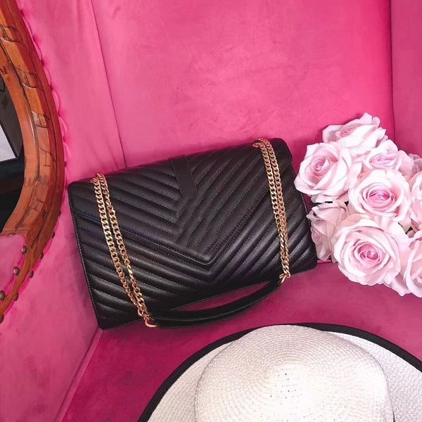 32*19cm fashion brand design genuine leather bag large shopping tote with gold hardware for women
32*19cm fashion brand design genuine leather bag large shopping tote with gold hardware for women