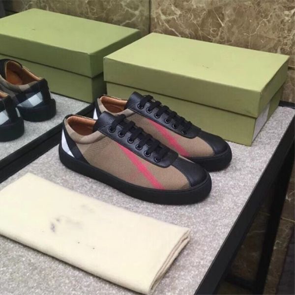 Sapatos ocasionais dhtig88