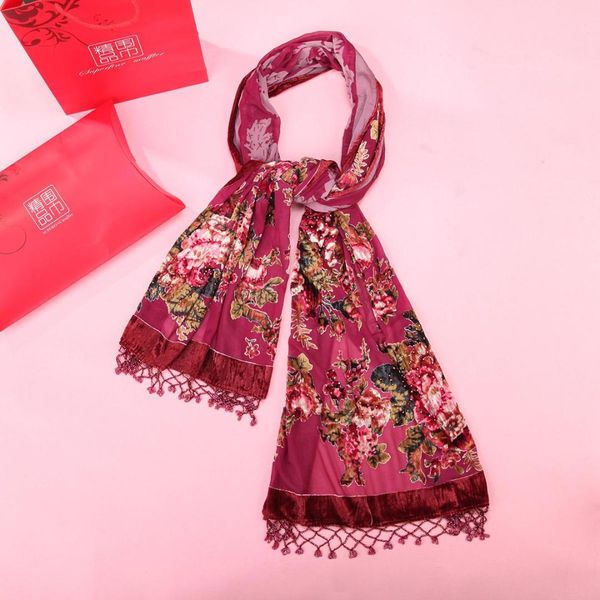 fashion velvet scarf stoles for women new print big size tassels shawls muffler soft warm tippet wrap flower beads echarpes chal
fashion velvet scarf stoles for women new print big size tassels shawls muffler soft warm tippet wrap flower beads echarpes chal