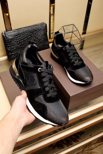 2018 новый роскошный лоскутное печати кожа сетки обувь Женская дизайнер кроссовки 
2018 новый роскошный лоскутное печати кожа сетки обувь Женская дизайнер кроссовки