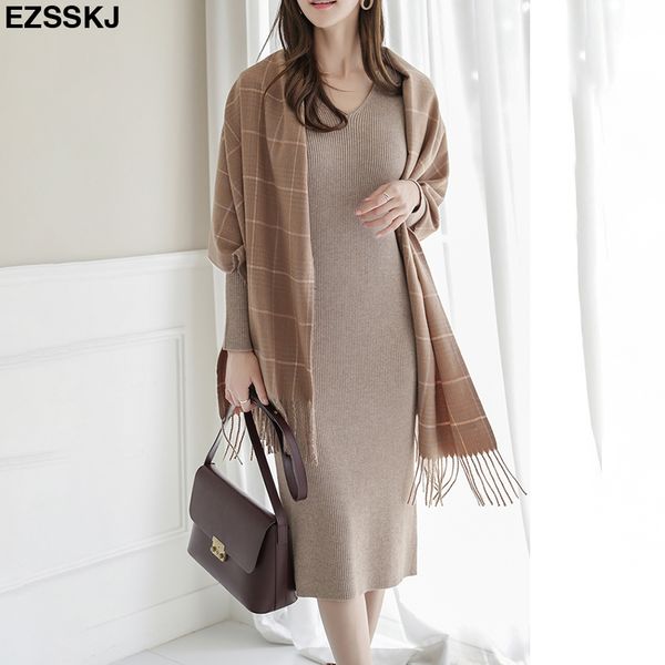 2018 casual v-neck long dress women bodycon lady sweater dress ol autumn winter thick female elegant slim knit, Black;gray
2018 casual v-neck long dress women bodycon lady sweater dress ol autumn winter thick female elegant slim knit, Black;gray