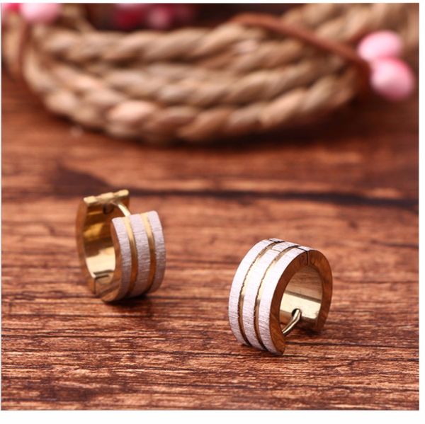 2018 jing yang titanium steel buckle earrings for women tide fashion stainless steel earrings punk fashion jewelry, Golden;silver
2018 jing yang titanium steel buckle earrings for women tide fashion stainless steel earrings punk fashion jewelry, Golden;silver