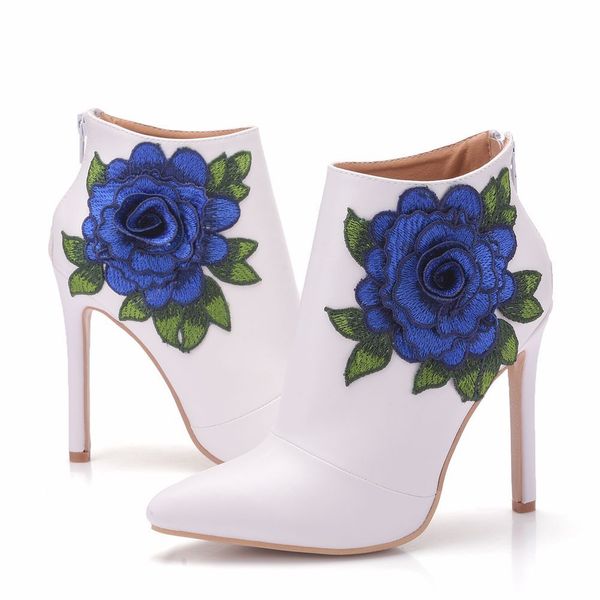 new fashionl pointed toe shoes for women blue flowers heels fashion platform wedding shoes thin heel boots plus size bridal boot, Black
new fashionl pointed toe shoes for women blue flowers heels fashion platform wedding shoes thin heel boots plus size bridal boot, Black