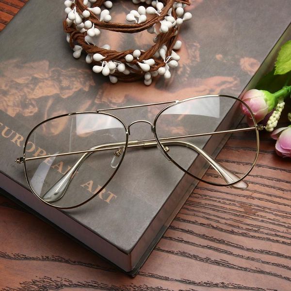 women men clear lens glasses metal plain glass spectacles frame uv400 classic glasses metal frame oversize vintage fashion, Silver
women men clear lens glasses metal plain glass spectacles frame uv400 classic glasses metal frame oversize vintage fashion, Silver