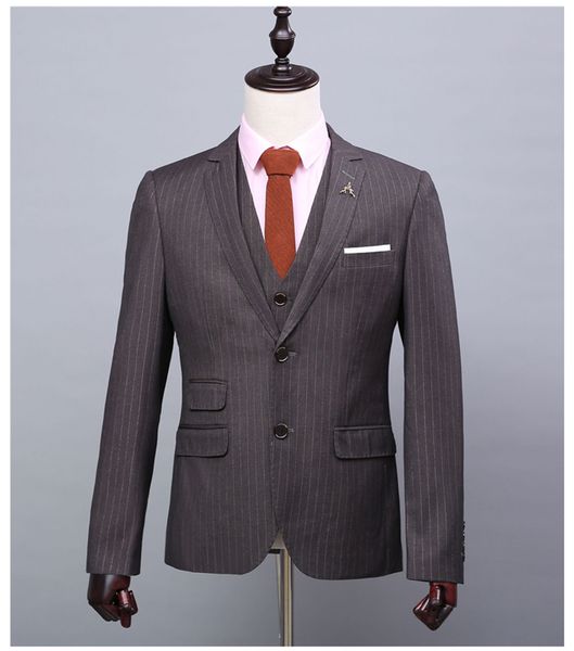 groom party tuxedos trim fit suits handsome men suits two button 3 pieces (jacket+pants+vest) notched collar formal business suit, Black;gray
groom party tuxedos trim fit suits handsome men suits two button 3 pieces (jacket+pants+vest) notched collar formal business suit, Black;gray