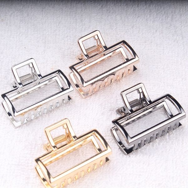 2018 new European and American style fashion and retro alloy hair clamps,simple bath hair clip, Fashion hair jewelry
2018 new European and American style fashion and retro alloy hair clamps,simple bath hair clip, Fashion hair jewelry
