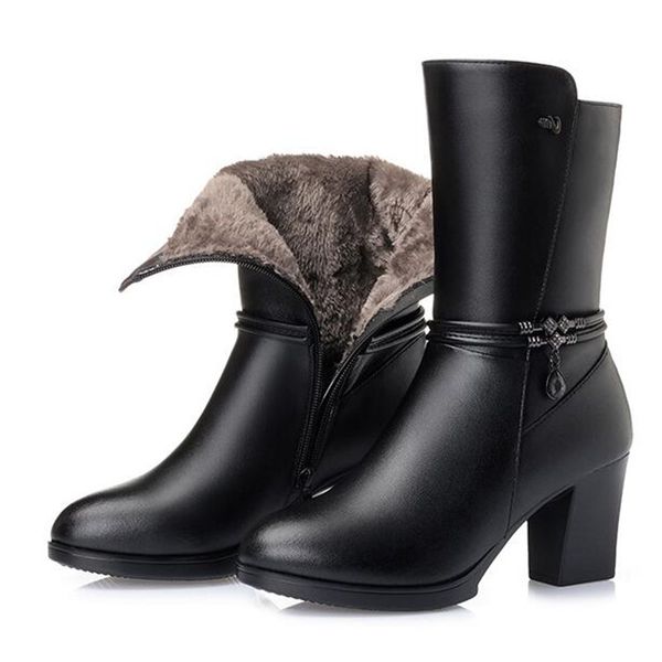 2018 winter new fashion women's boots with thick high heeled boots plus velvet and wool snow comfort non-slip middle, Black
2018 winter new fashion women's boots with thick high heeled boots plus velvet and wool snow comfort non-slip middle, Black