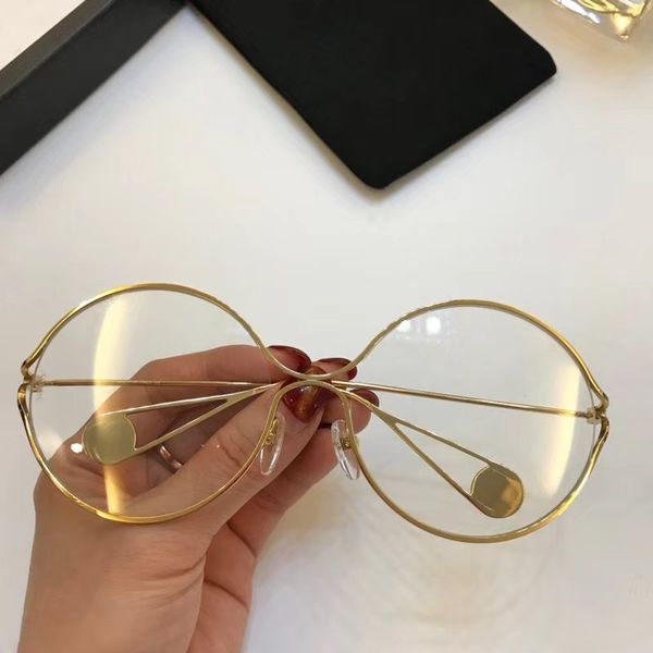 new g0253 mens sunglasses men sun glasses women sunglasses fashion style protects eyes gafas de sol lunettes de soleil with box, White;black
new g0253 mens sunglasses men sun glasses women sunglasses fashion style protects eyes gafas de sol lunettes de soleil with box, White;black